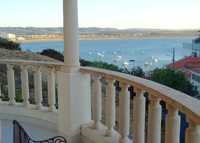 Ferienhaus Lighthouse - House With Amazing Sea Views *