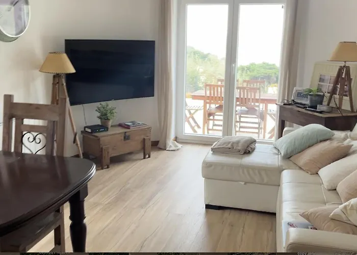 Lighthouse - House With Amazing Sea Views *